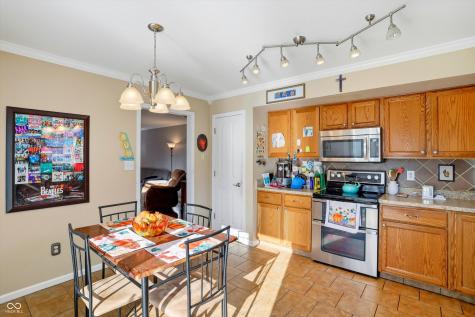 256 Brooks Bend Brownsburg IN 46112