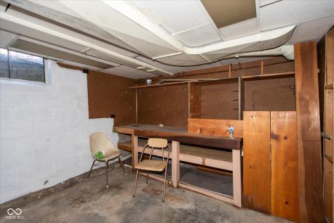 847 Churchman Avenue Beech Grove IN 46107