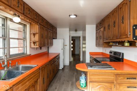 847 Churchman Avenue Beech Grove IN 46107