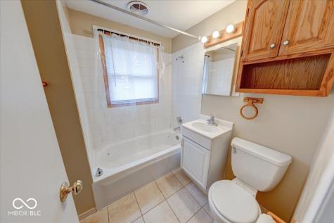 2323 N Leland Avenue Indianapolis IN 46218