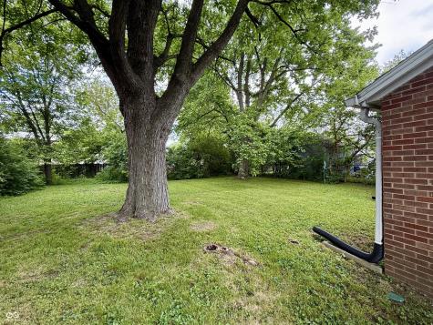 2323 N Leland Avenue Indianapolis IN 46218