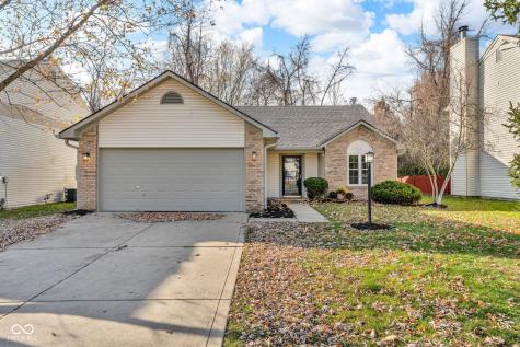12126 Blue Springs Lane Fishers IN 46037