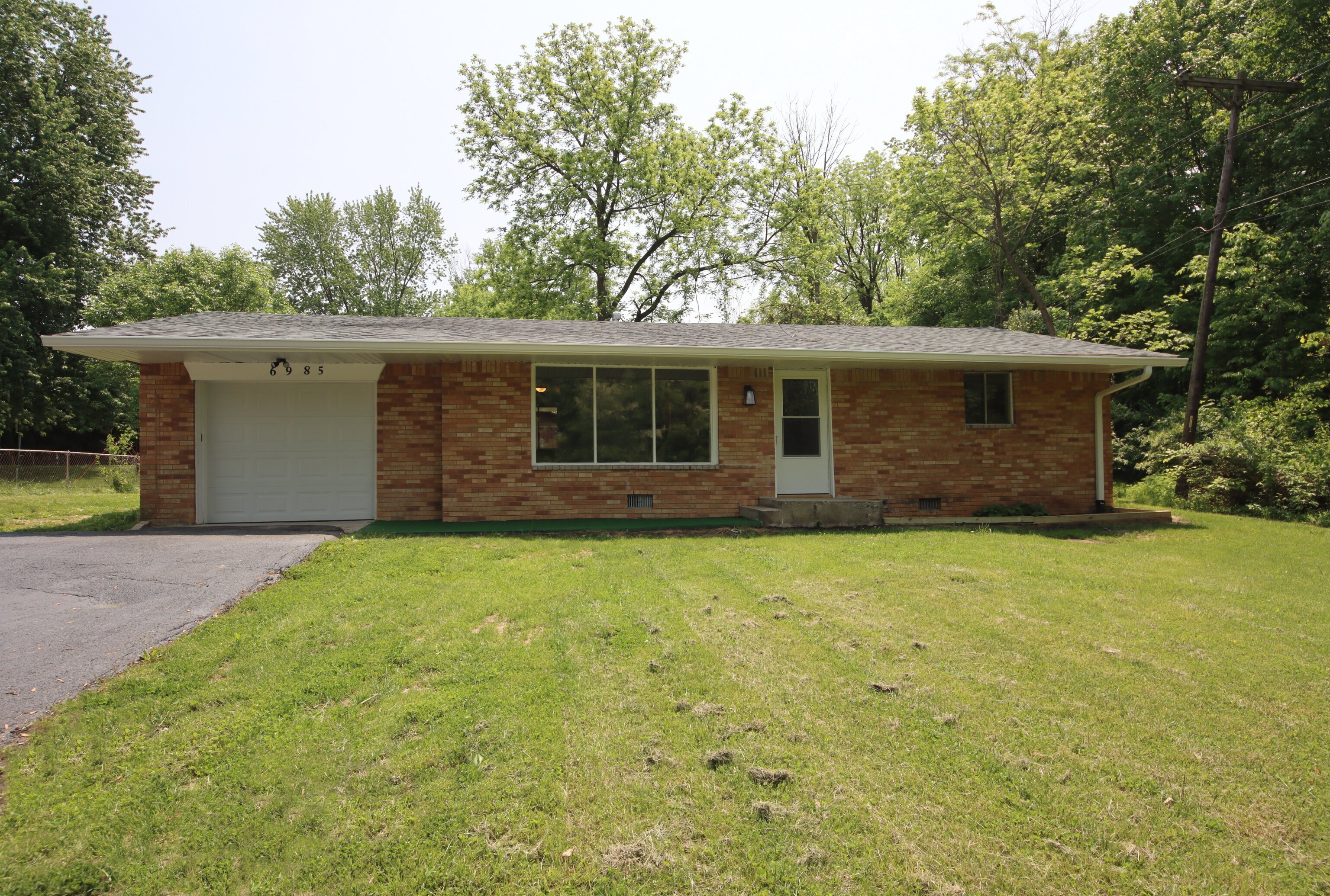 6985 W 13th Street Indianapolis IN 46214
