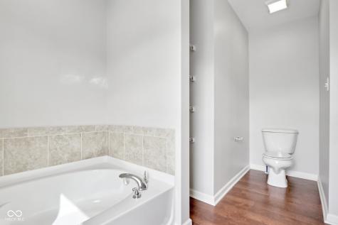 11844 Newcastle Drive Indianapolis IN 46235