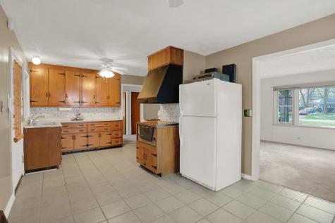 1146 E 56th Street Indianapolis IN 46220