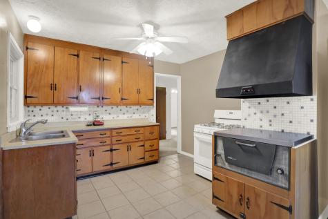 1146 E 56th Street Indianapolis IN 46220