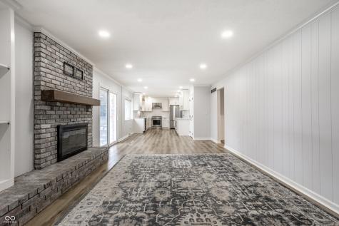 11127 Haverstick Road Carmel IN 46033