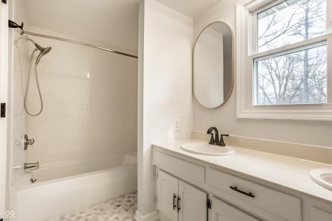 11127 Haverstick Road Carmel IN 46033