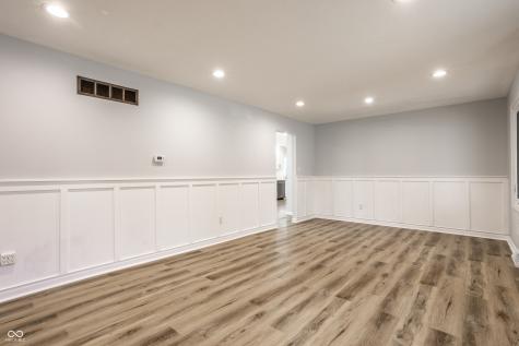 11127 Haverstick Road Carmel IN 46033