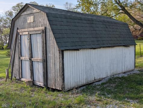 1406 W Us Highway 52 Rushville IN 46173