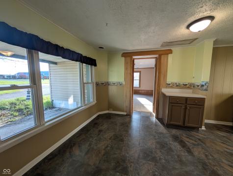 1406 W Us Highway 52 Rushville IN 46173