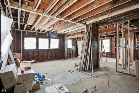 762 E 42nd Street Indianapolis IN 46205