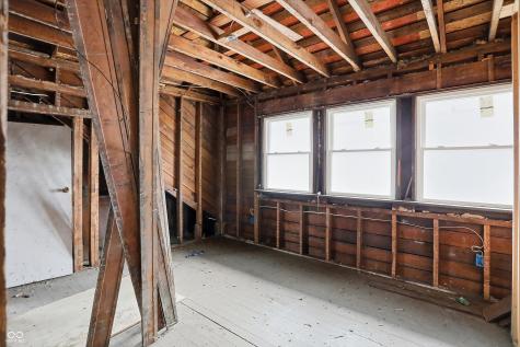 762 E 42nd Street Indianapolis IN 46205