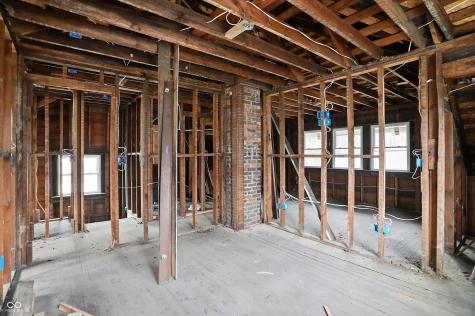 762 E 42nd Street Indianapolis IN 46205