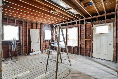 762 E 42nd Street Indianapolis IN 46205