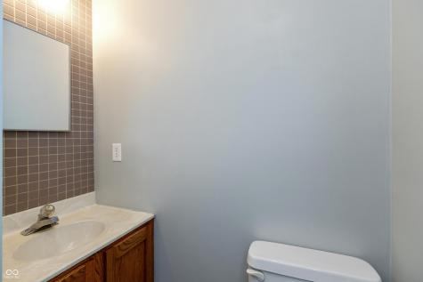 8802 E County Road 100 N Avon IN 46123