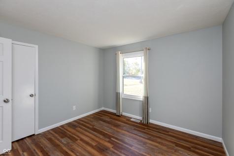 8802 E County Road 100 N Avon IN 46123