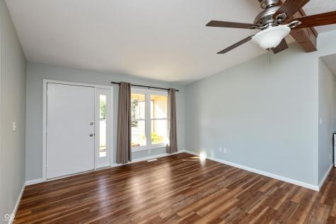 8802 E County Road 100 N Avon IN 46123