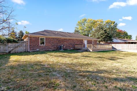 8802 E County Road 100 N Avon IN 46123