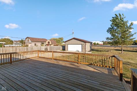 8802 E County Road 100 N Avon IN 46123