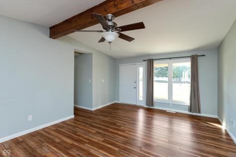 8802 E County Road 100 N Avon IN 46123