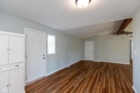 8802 E County Road 100 N Avon IN 46123