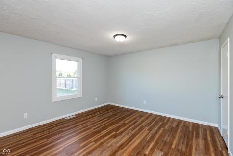 8802 E County Road 100 N Avon IN 46123