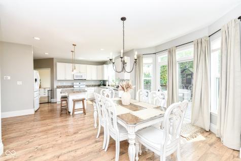 2234 Lingerman Court Avon IN 46123
