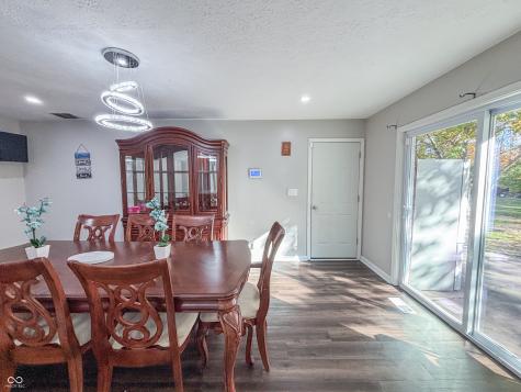 3211 W Sharon Drive Greenfield IN 46140