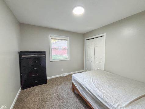 3211 W Sharon Drive Greenfield IN 46140