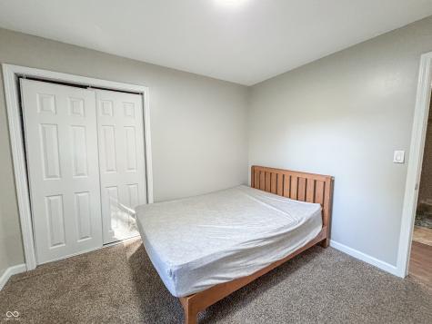 3211 W Sharon Drive Greenfield IN 46140