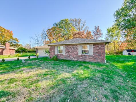3211 W Sharon Drive Greenfield IN 46140