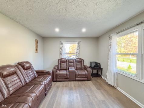 3211 W Sharon Drive Greenfield IN 46140