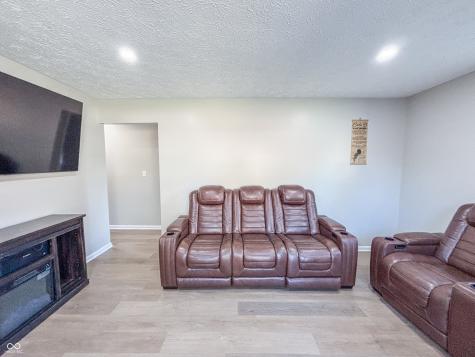 3211 W Sharon Drive Greenfield IN 46140