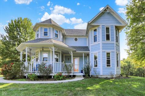 2025 Deer Lake Drive Martinsville IN 46151