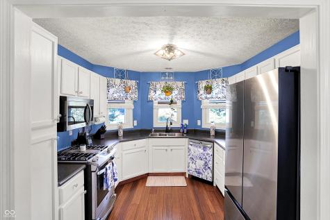 2025 Deer Lake Drive Martinsville IN 46151