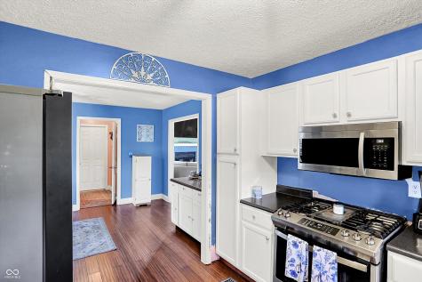 2025 Deer Lake Drive Martinsville IN 46151