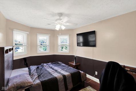 2025 Deer Lake Drive Martinsville IN 46151