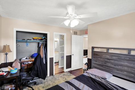 2025 Deer Lake Drive Martinsville IN 46151