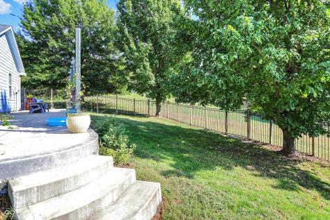 2025 Deer Lake Drive Martinsville IN 46151