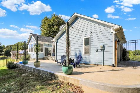 2025 Deer Lake Drive Martinsville IN 46151