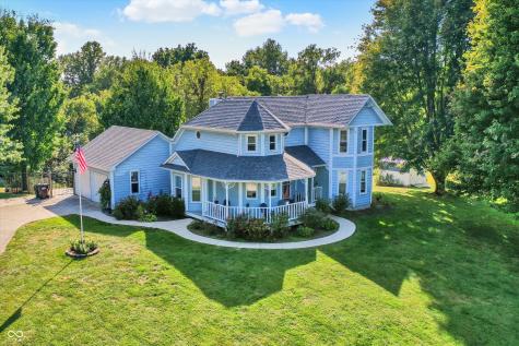 2025 Deer Lake Drive Martinsville IN 46151