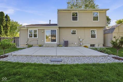 8474 Wakefield Court Indianapolis IN 46256