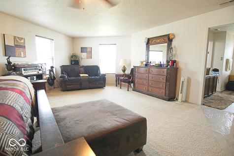 7737 Wolfgang Place Indianapolis IN 46239