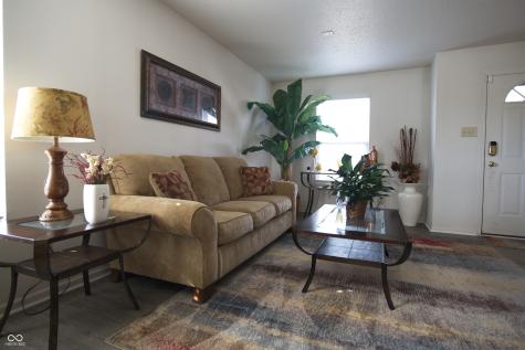 7737 Wolfgang Place Indianapolis IN 46239