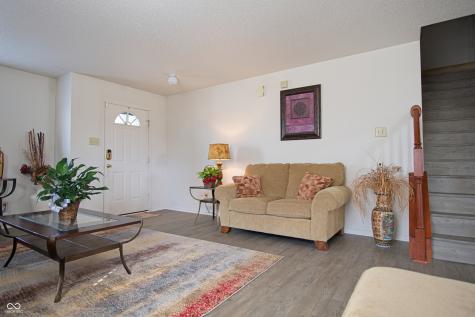 7737 Wolfgang Place Indianapolis IN 46239