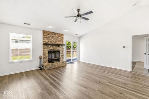 11904 Holz Drive Indianapolis IN 46229