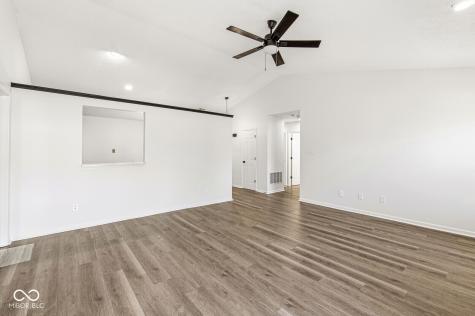 11904 Holz Drive Indianapolis IN 46229