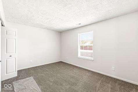 11904 Holz Drive Indianapolis IN 46229