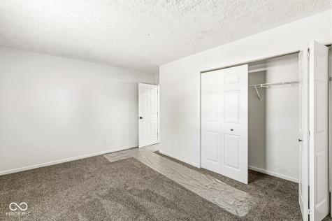 11904 Holz Drive Indianapolis IN 46229